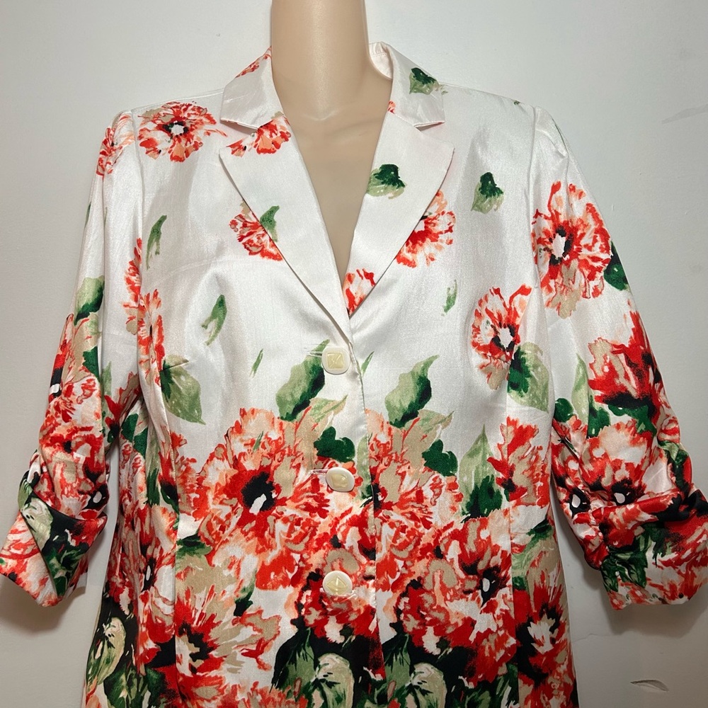 Women’s stylish blazer